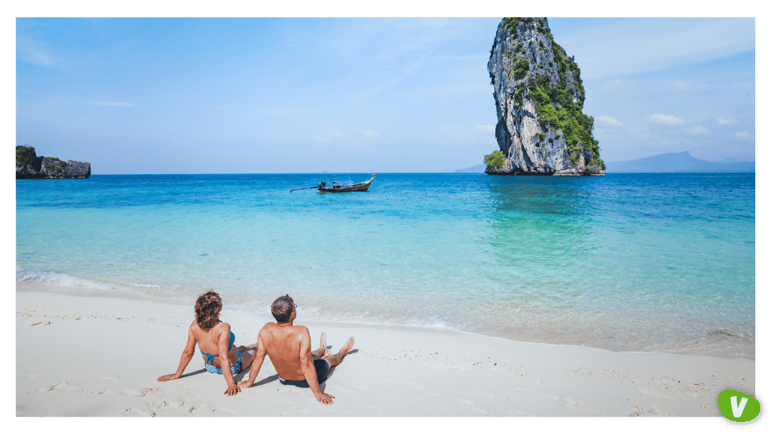 travel to Thailand, honeymoon couple enjoying beach